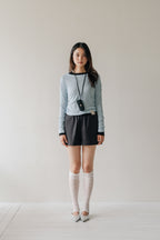 Layered basic tops		-BLUE