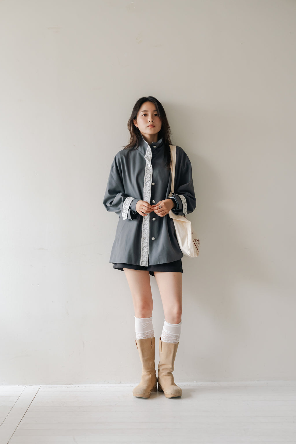Lace Volume Coat-GREY