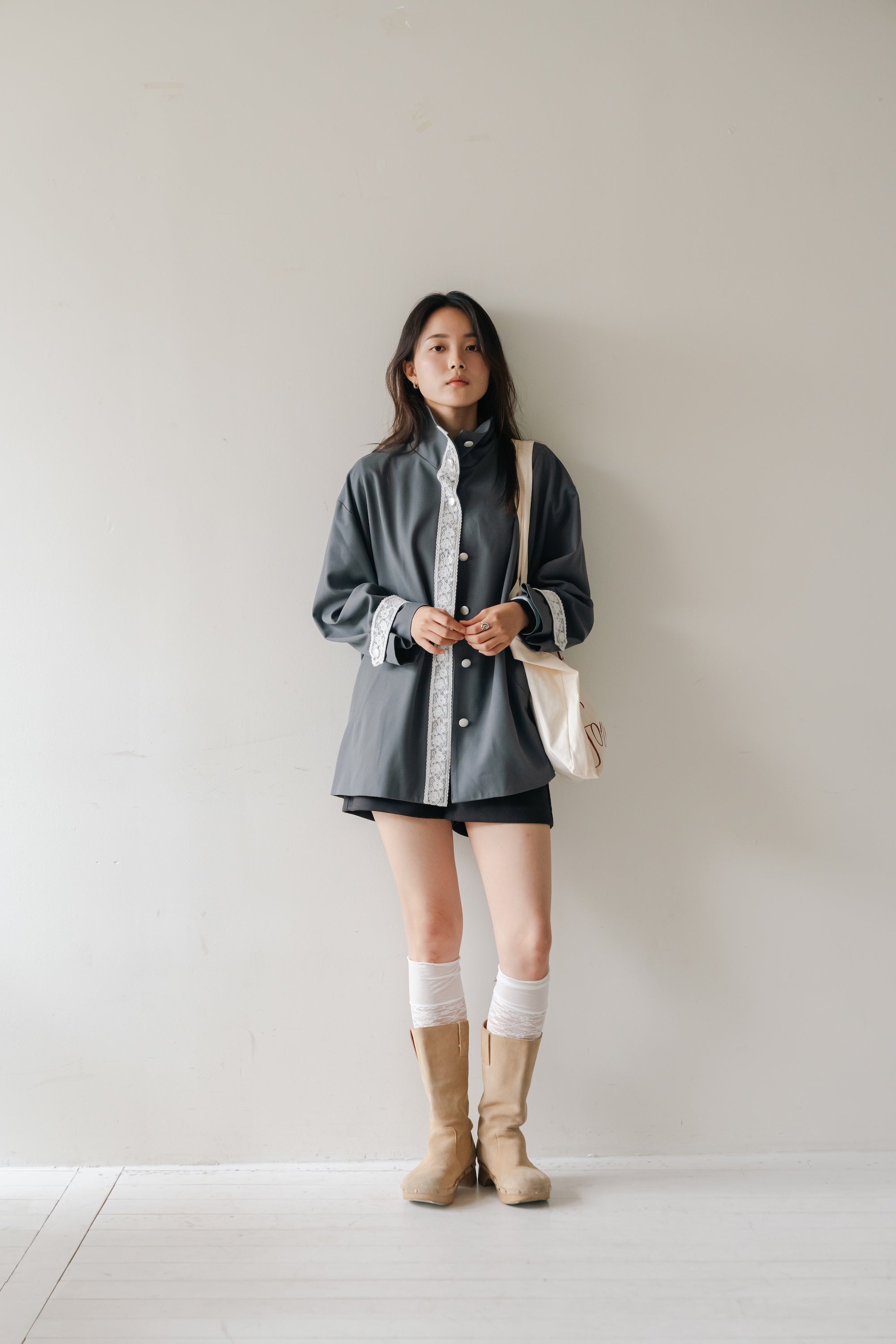 Lace Volume Coat-GREY