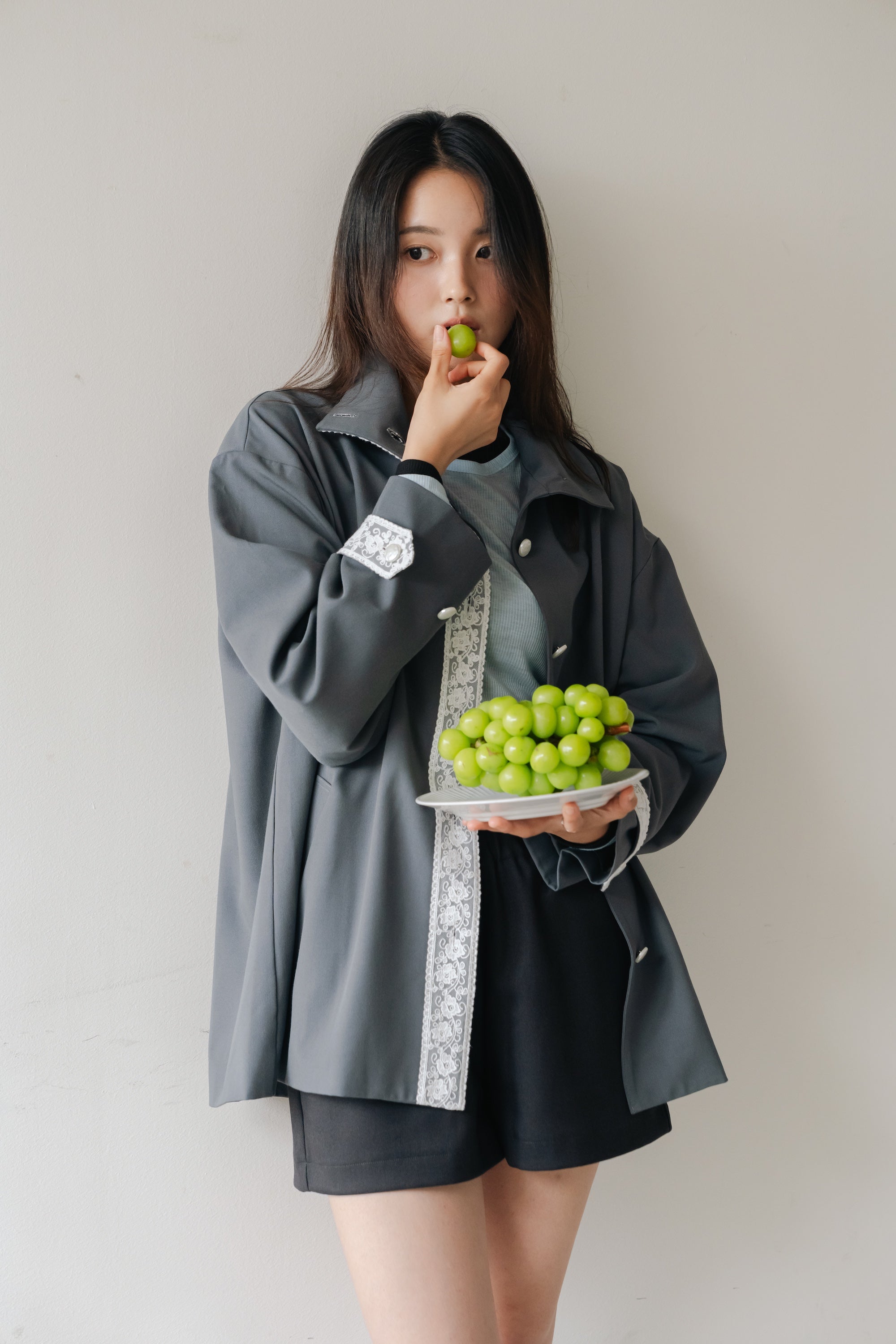 Lace Volume Coat-GREY