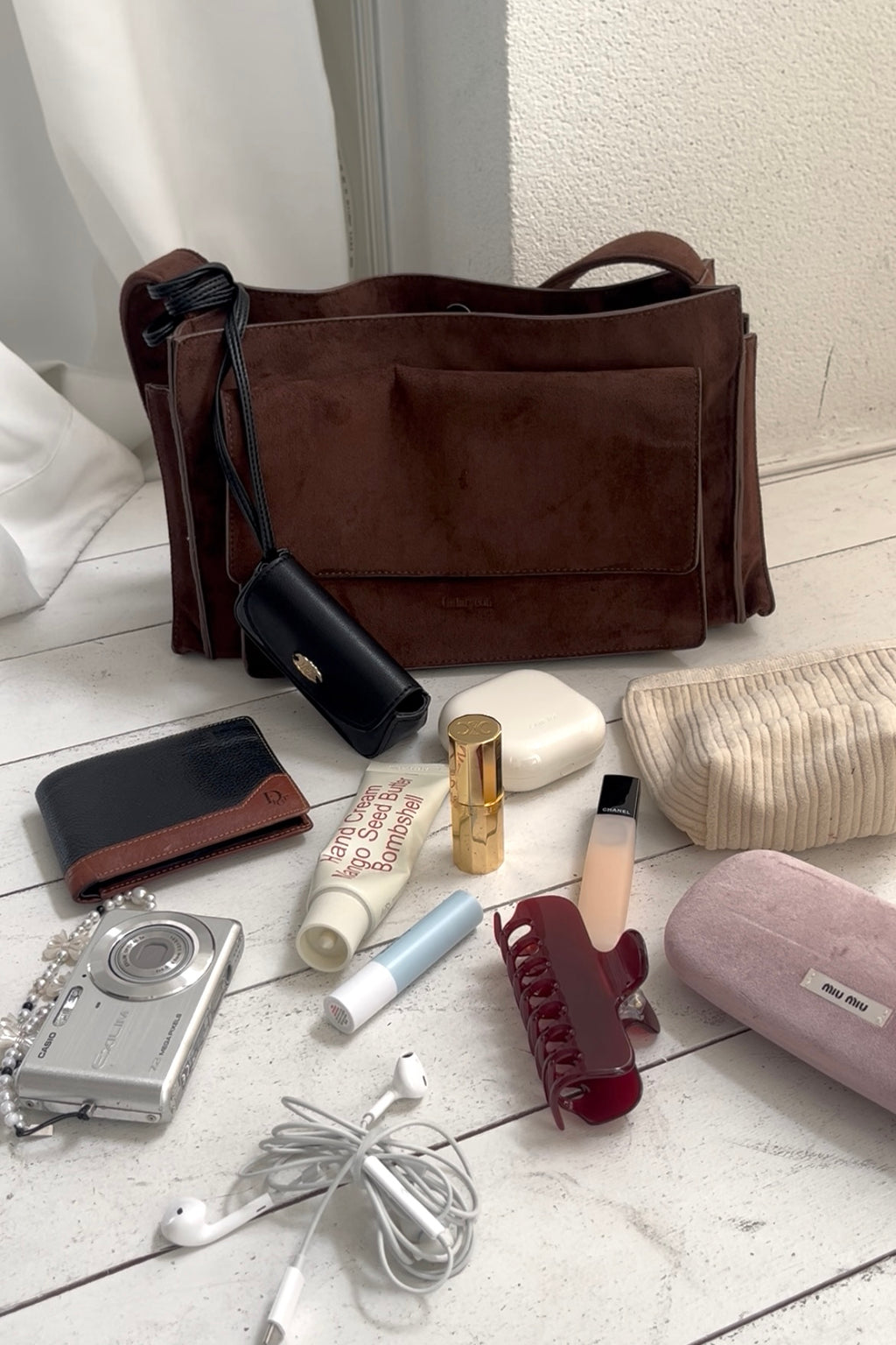 Suede Shoulder Bag-BROWN